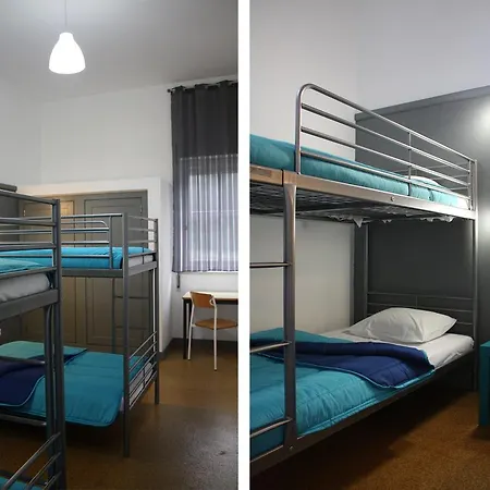 Hi - De Juventude Hostel *